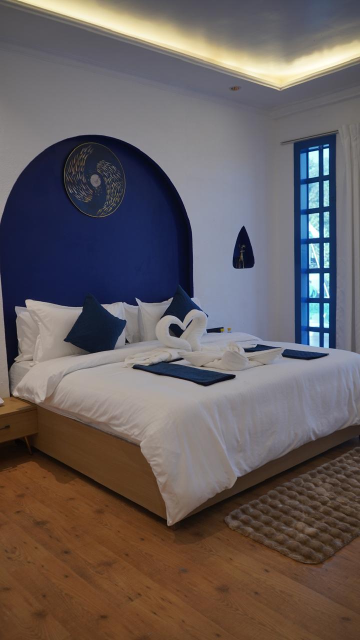 Scenic property angle